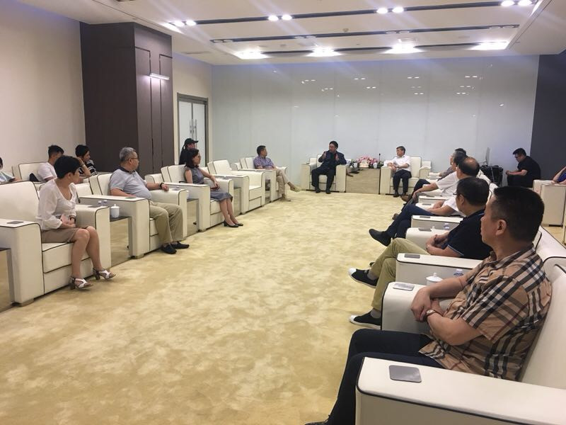 IMG_2690.jpg IMG_2690.jpg